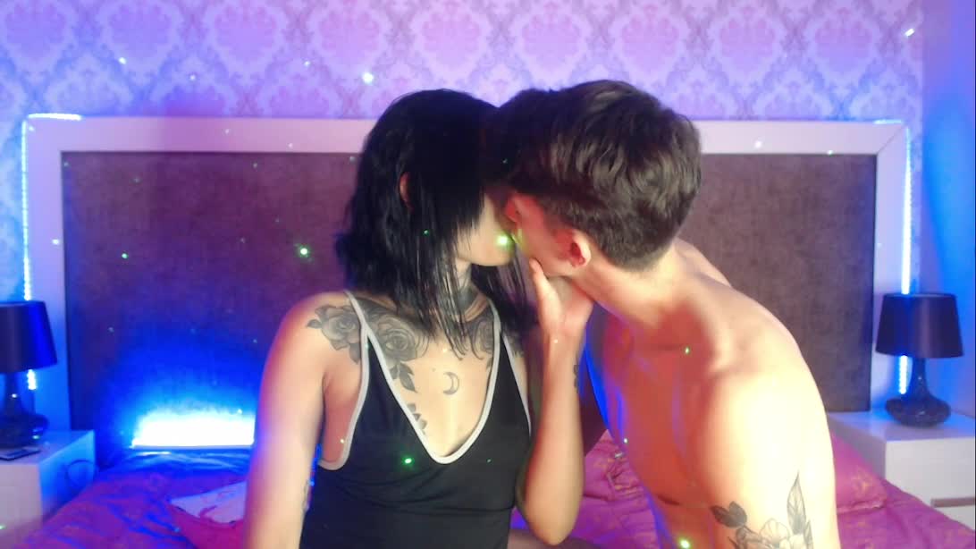 Chat de Sexo en Directo con Giandtom | muyzorras